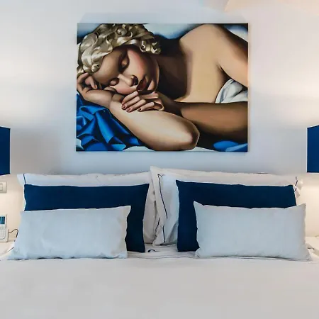 Deki Relais Hotel